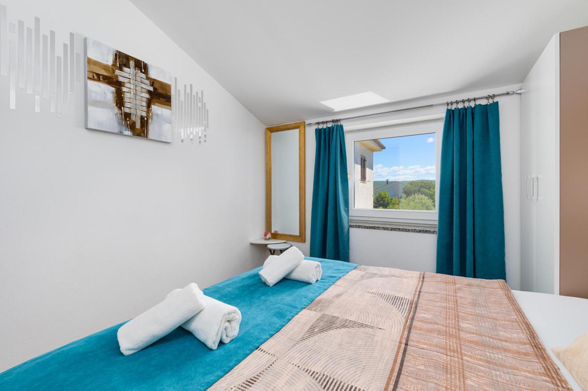 Apartman Luni Sa Bazenom - Malinska, Sveti Anton מראה חיצוני תמונה